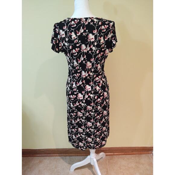 Size Small Dress New York & Company - Picture 3 of 4